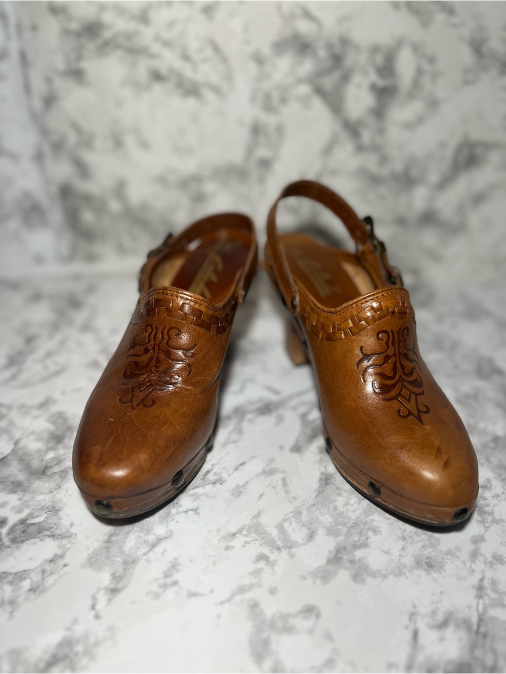 Brown Leather Embossed Slingback Clogs Pina Colada brand made in Brazil